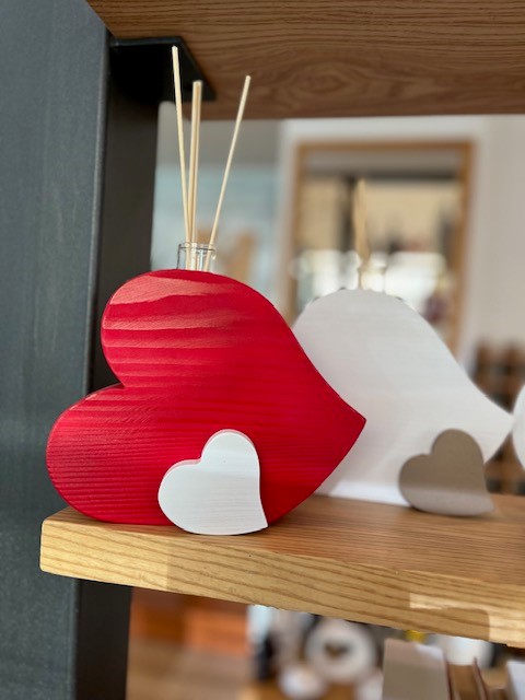 Profumatore cuore colorato con cuoricino